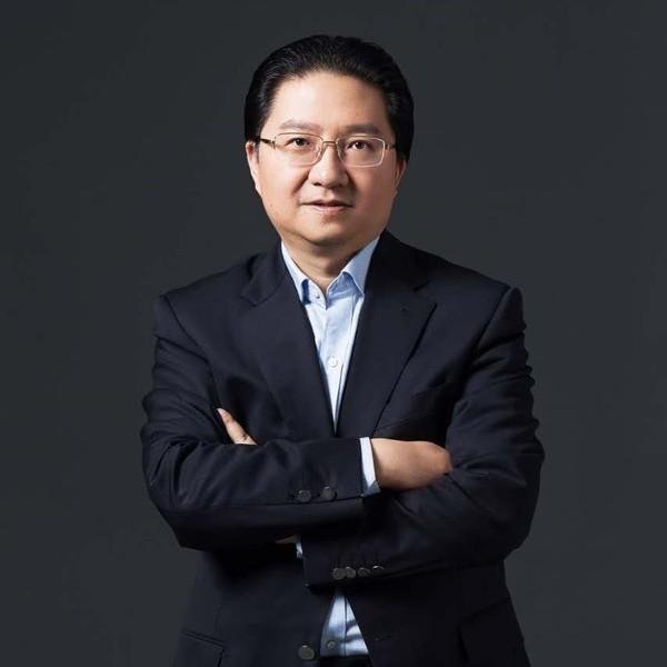 牛在线 未来AI会让企业中层岗位消失